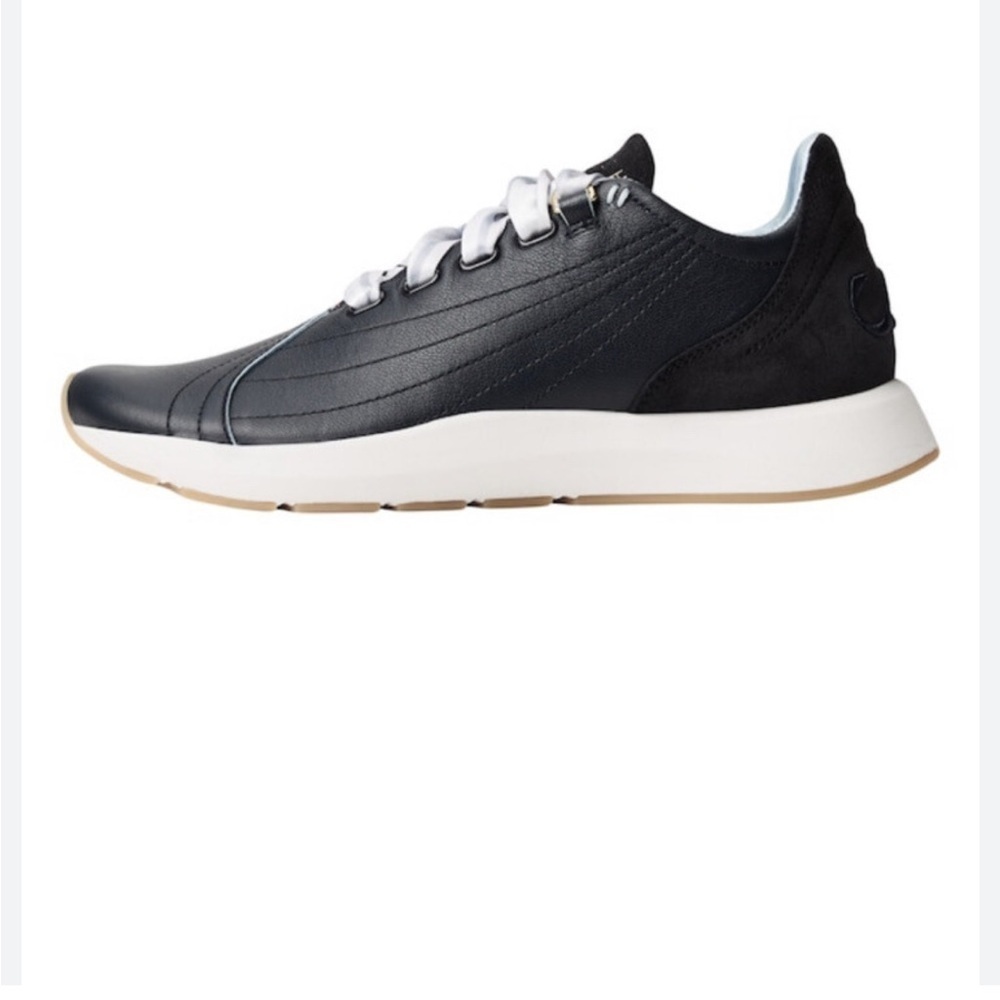 Athleta Saysh 2 Two Sneakers Navy Blue Leather women’s size 9